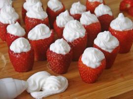 Bisküvili Şantili Çilek