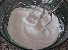 Çilek Şantili Volovan