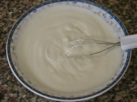 Çılbır (Yoğurtlu Yumurta)