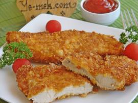 Cornflake-Crumbed Chicken Schnitzel Recipe