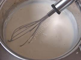 Beşamel Soslu Tavuklu Volovan