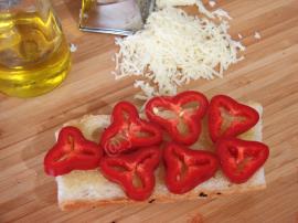 Red Pepper And Parmesan Bread Pizza Recipe