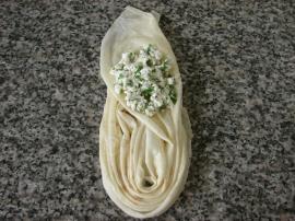 Büzgülü Duvak Böreği