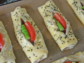 Kıymalı Karnıyarık Böreği