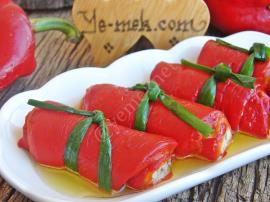 Közlenmiş Kırmızı Biber Sarması