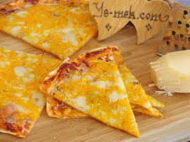 4 Peynirli Tortilla Pizza