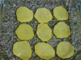 Fırında Kaşarlı Köfte Ve Patates