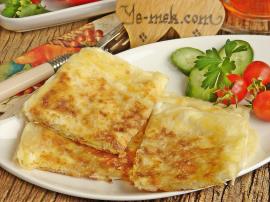 Karışık Peynirli Gözleme