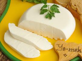 Ev Yapımı Köy Peyniri