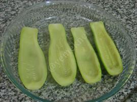 Fırında Peynirli Kabak Sandal