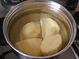 Yoğurt Soslu Patates Topları