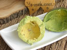 Avokado Nasıl Soyulur