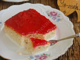 Frambuazlı Trileçe Tatlısı