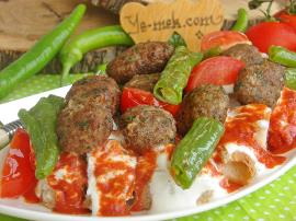 Köfteli İskender Kebabı