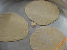 Ev Usulü Kıymalı Lahmacun