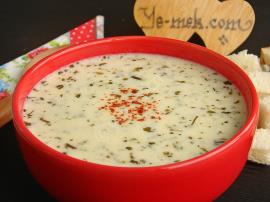 Naneli Yoğurt Çorbası