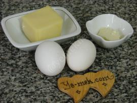 Sahanda Peynirli Yumurta