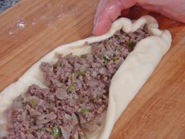 Kıymalı Yumurtalı Karadeniz Pidesi