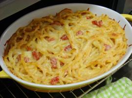 Fırında Kremalı Domatesli Makarna