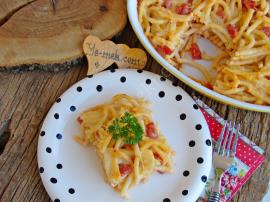 Fırında Kremalı Domatesli Makarna