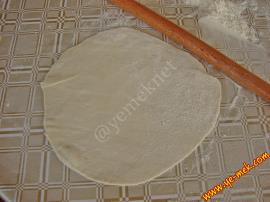 Kıymalı Çiğ Börek