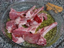 Zeytinyağı İle Kemikli Et Marinesi