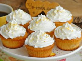 Krem Şantili Top Kek