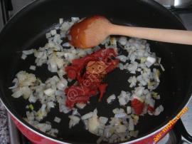 Misket Köfteli Sebze Yemeği