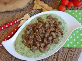 Ispanak Yatağında Et Sote