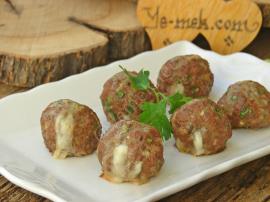 Kaşarlı Köfte