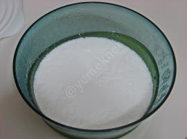 Hazır Sütten Ev Yapımı Yoğurt