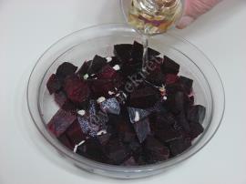 Kırmızı Pancar Turşusu