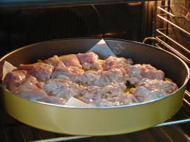 Fırında Patatesli Tavuk İncik