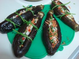 İçi Doldurulmuş Patlıcan Turşusu