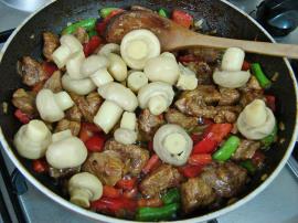 Mantarlı Papaz Yahnisi