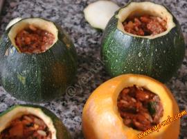 Şapkalı Kabak Dolması