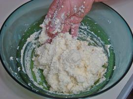 Şerbetli Peynir Tatlısı