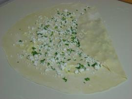 El Açması Peynirli Maydanozlu Gözleme