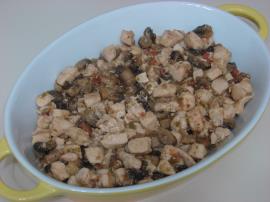 Fırında Kaşarlı Tavuk Yemeği