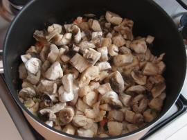 Fırında Kaşarlı Tavuk Yemeği