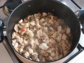 Fırında Kaşarlı Tavuk Yemeği