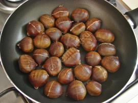 Kestaneli Tarhana Çorbası