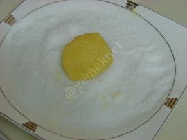 Limonlu İrmik Lokumları