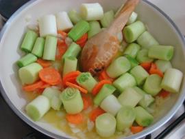 Portakallı Pırasa Yemeği