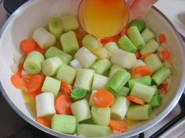 Portakallı Pırasa Yemeği