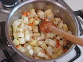 Terbiyeli Kereviz Yemeği