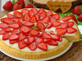 Kremalı Çilekli Tart