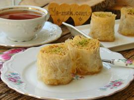 Baklava Yufkasında Kadayıf Sarma