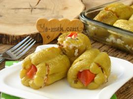 Fırında Zeytinyağlı Biber Dolması