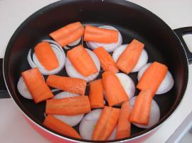 Tencerede Sebzeli Et Yemeği